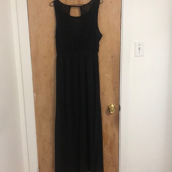 Maxi black dress - Picture 2 of 2